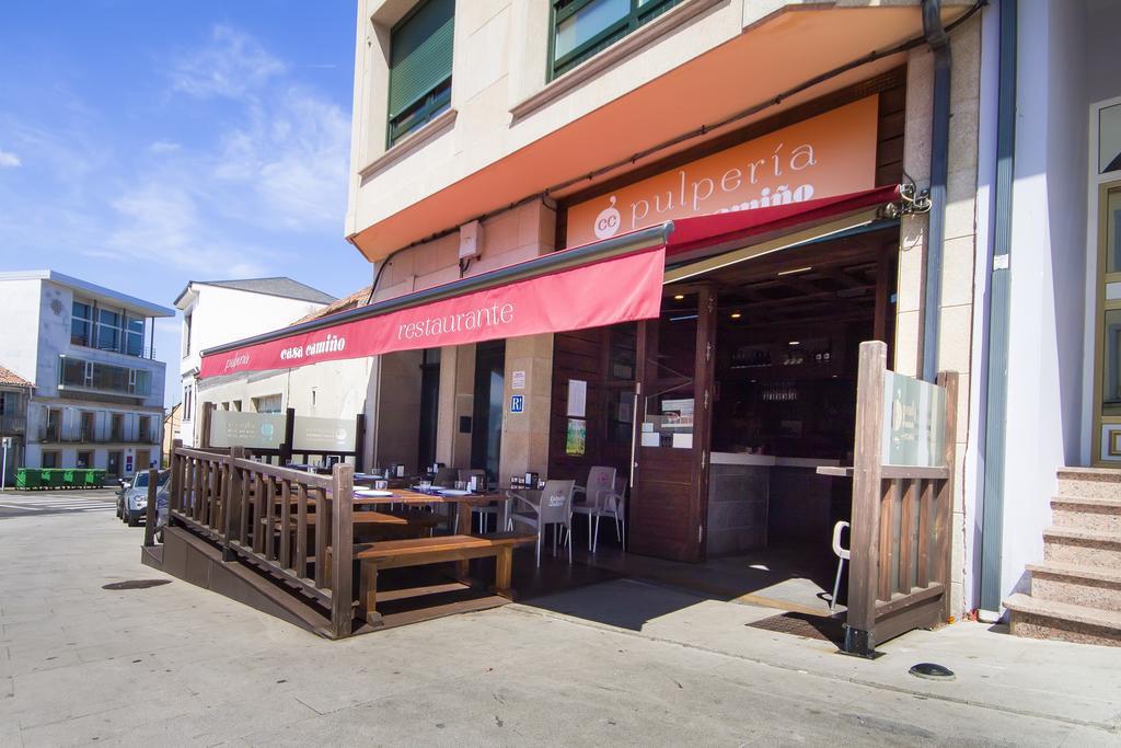 Pension Restaurante Casa Camino Palas de Rei Exterior photo